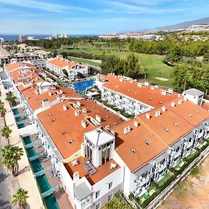 Coral Compostela Golf Apartment